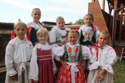 Mladé zpěvačky z Hluku a Ostrohu (foto:rb)